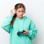 Căști de gaming care îți îmbunătățesc experiența audio