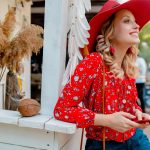 7 idei de ținute casual pentru weekend-ul perfect