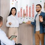 Cum folosești datele clienților pentru creștere strategică