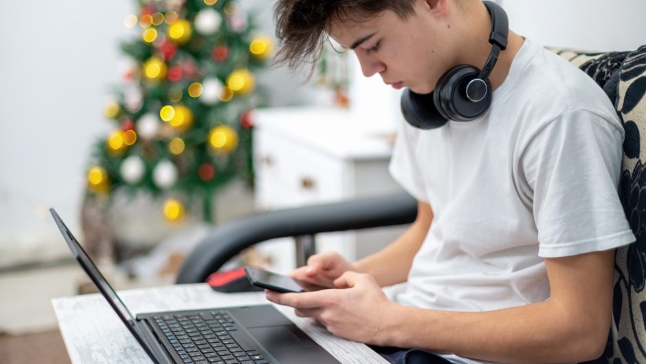 Cum îți simplifici activitatea pe internet în câțiva pași