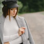Ținutele cu aer luxos se bazează mai mult pe finisaje decât pe etichete